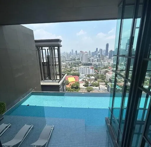 1br At Thonglor Bts Infinitypool Overlooking